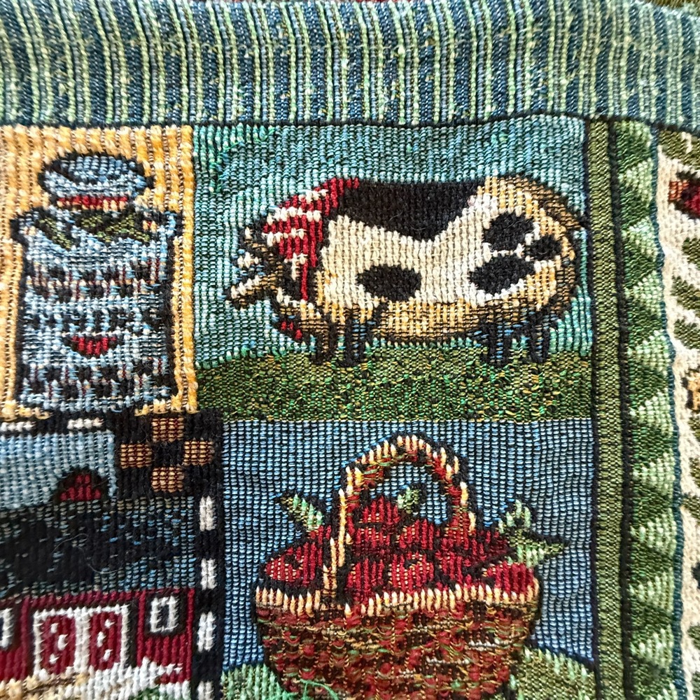 Vintage‎ 12" X 67" Table Runner Farm Floral Cat America Barn Cow Apples Rooster - Picture 8 of 13